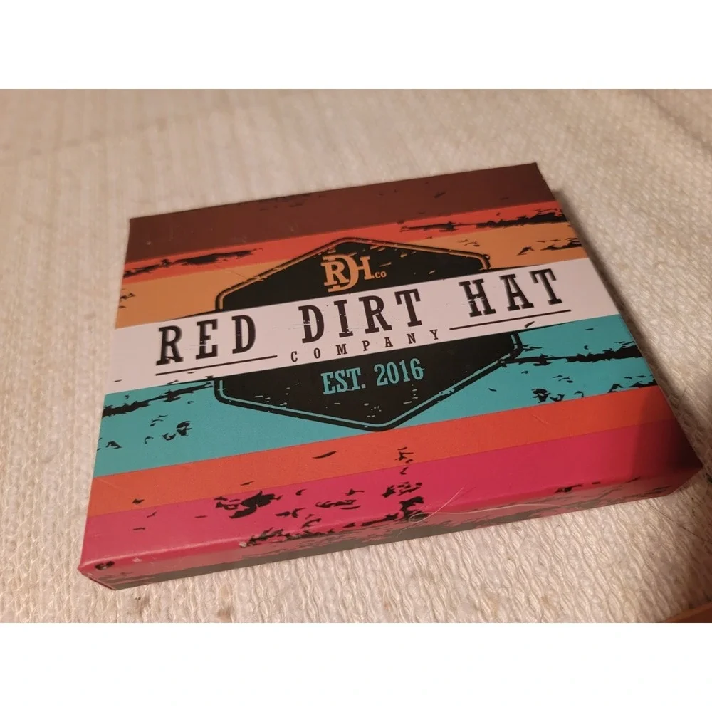 Red Dirt Hat Co Bifold Card Genuine Bison Grain Leather Brown Wallet New In‎ Box
